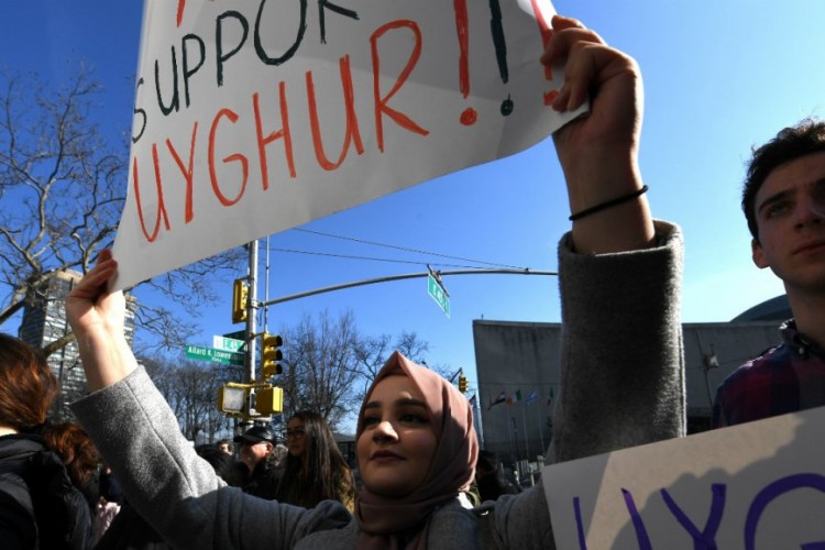 الخارجية التركية: تعامل الصين مع الأويغور المسلمين “عار على الإنسانية”