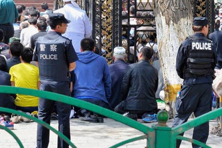 السلطات الصينية تأمر المسلمين “المحافظين” بتسليم أنفسهم