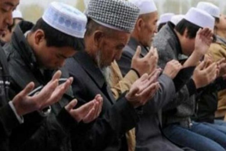 بتهمة اتباع القرآن.. الصين تحاكم المسلمين في تركستان