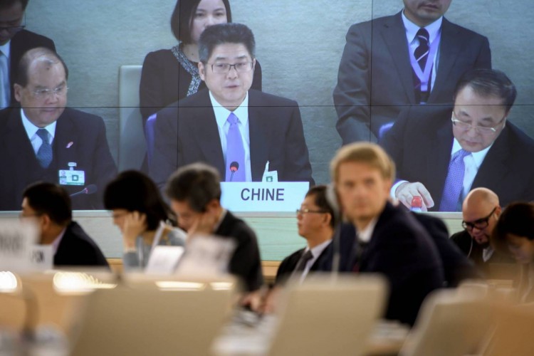 حقوق الإنسان “تتدهور” في الصين: دول غربيّة تطالبها بإغلاق معسكرات اعتقال الأويغور